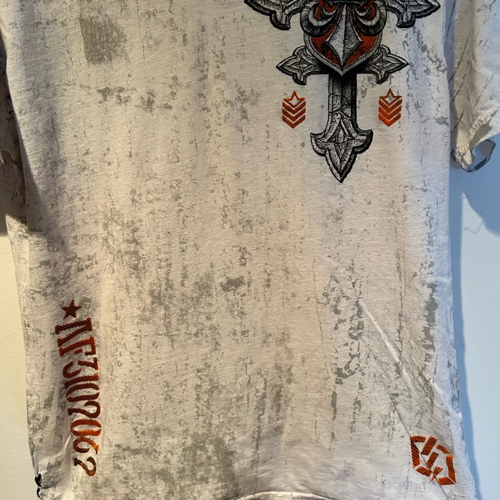 Affliction Graphic T-Shirt Size Large - Picture 6 of 7